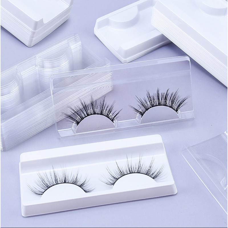 Đặt 20/50 của một khay nhựa dày 25mm với lông mi nhân tạo