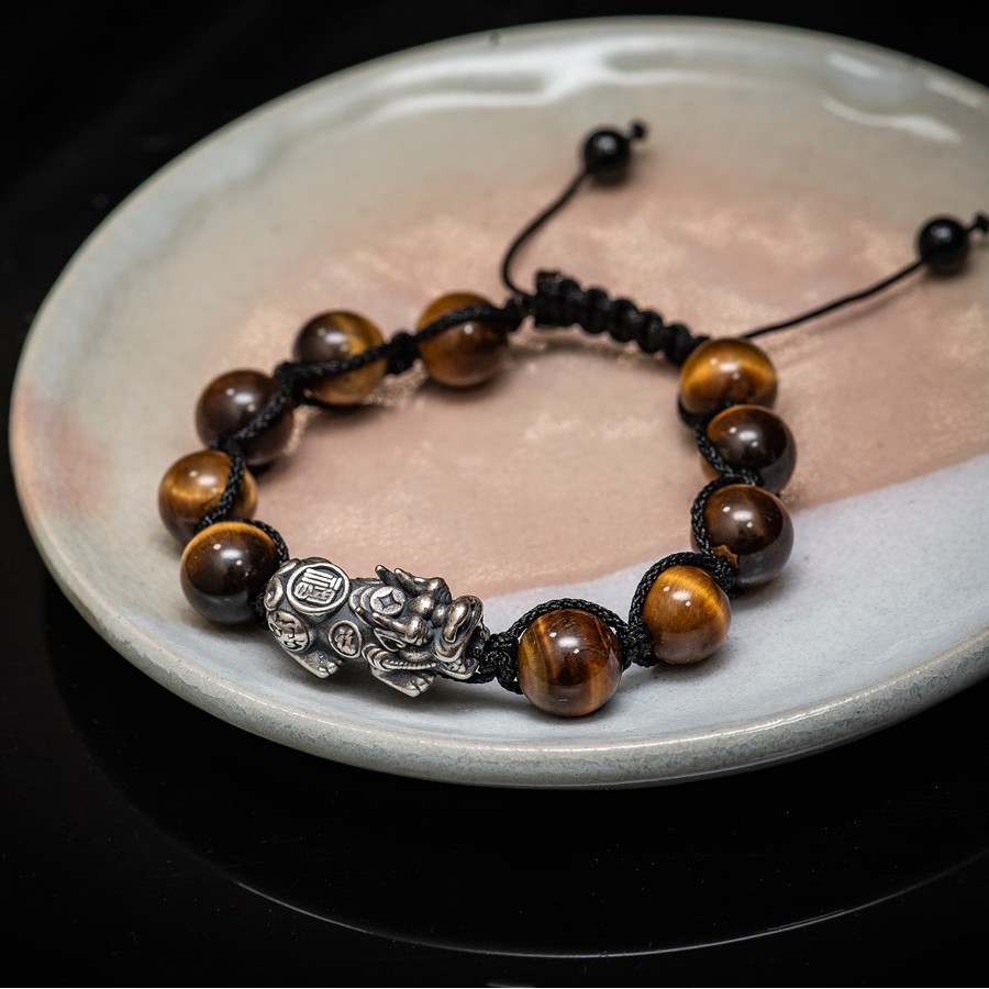 [QUÀ TẶNG/ LẮC TAY] Vòng tay phong thủy thời trang handmade nâu vàng tỳ hưu dây đan shamballa phật giáo