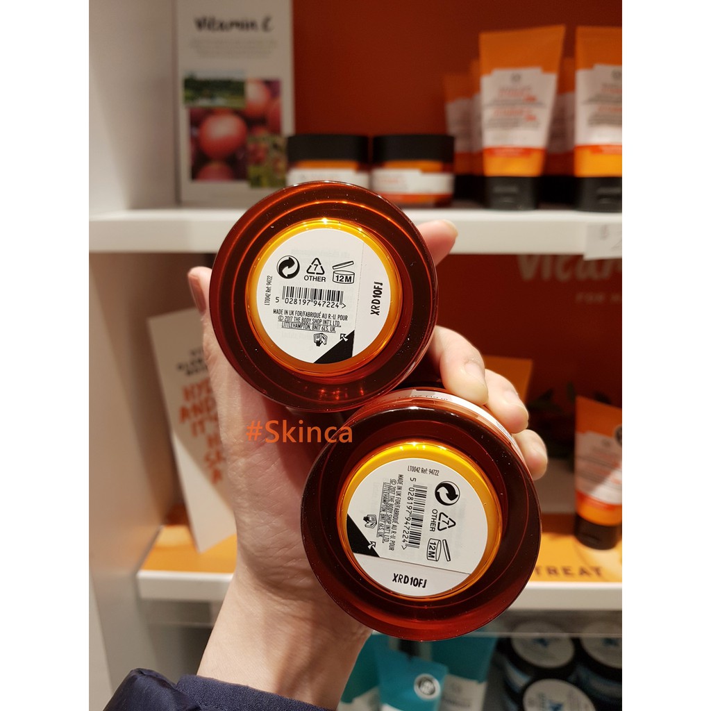 Kem dưỡng ẩm sáng da Vitamin C The Body Shop Glow Boosting Moisturizer