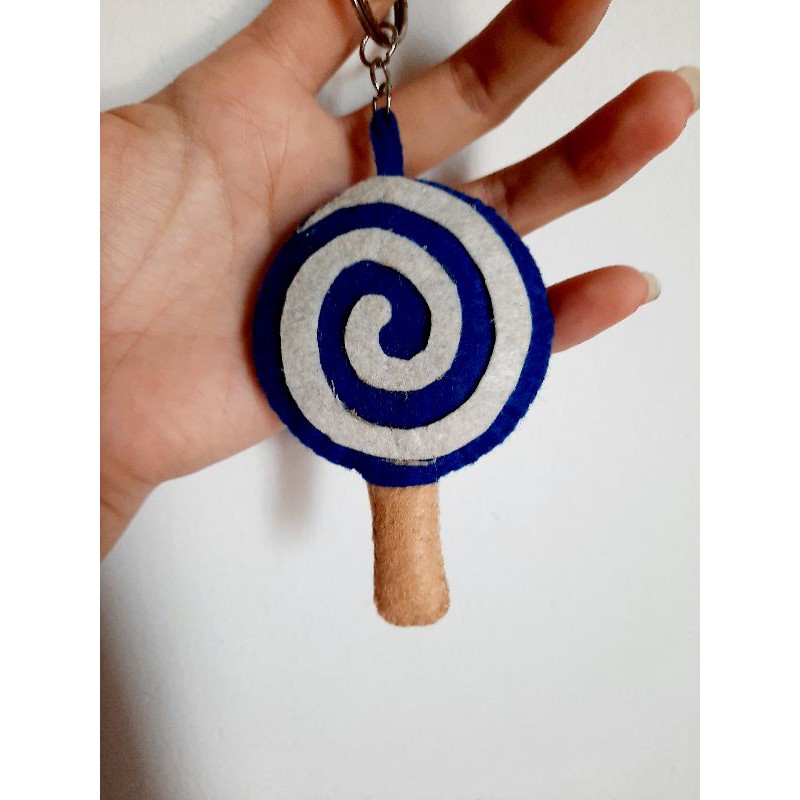 Móc khóa handmade vải nỉ hình kẹo mút 🍭