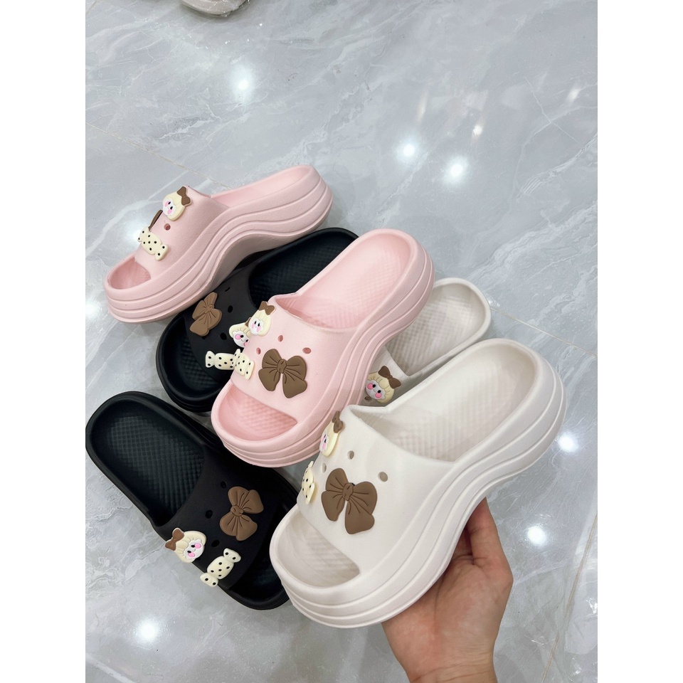Dép bánh mì nữ đế viền lượn sóng 5p gắn stiker nơ-kẹo