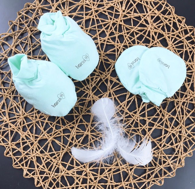 Set Bao chân, bao tay sợi tre hãng Bon99 cho các bé yêu
