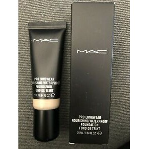 Kem nền MAC NC15 Studio Fix Fluid foundation SPF 15