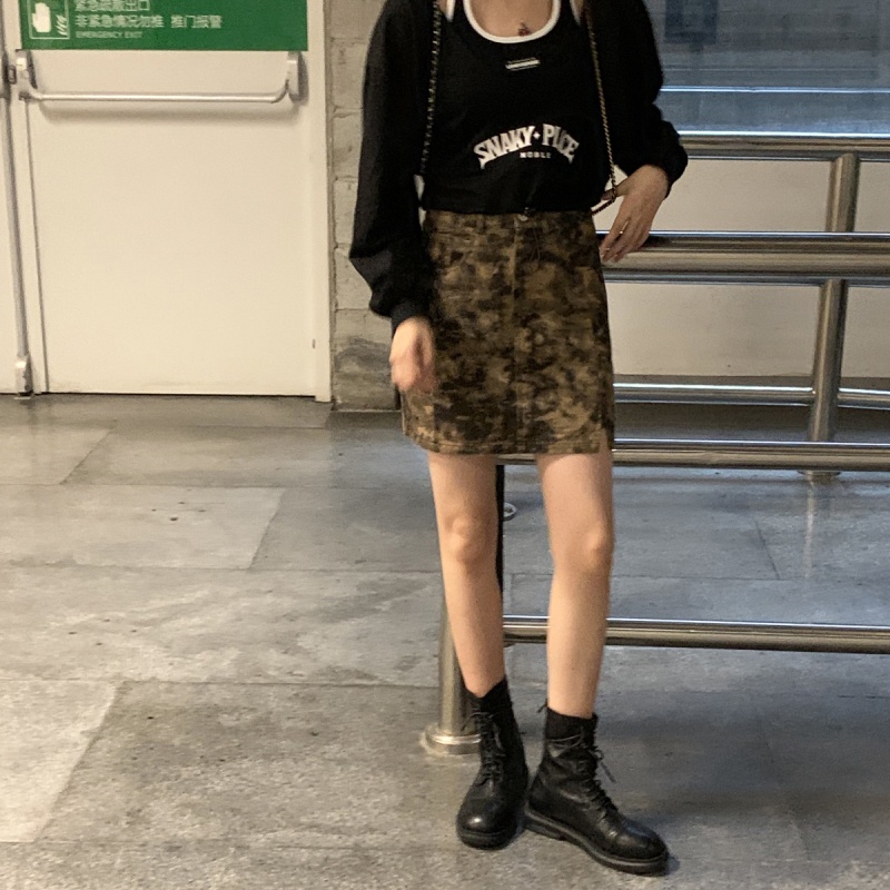 Bộ Áo Sweater Dài Tay In Chữ + Quần Ngắn Thời Trang Cho Nữ | BigBuy360 - bigbuy360.vn