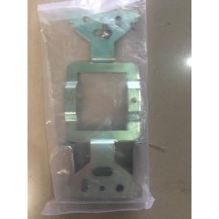 Cùm CB cóc sắt