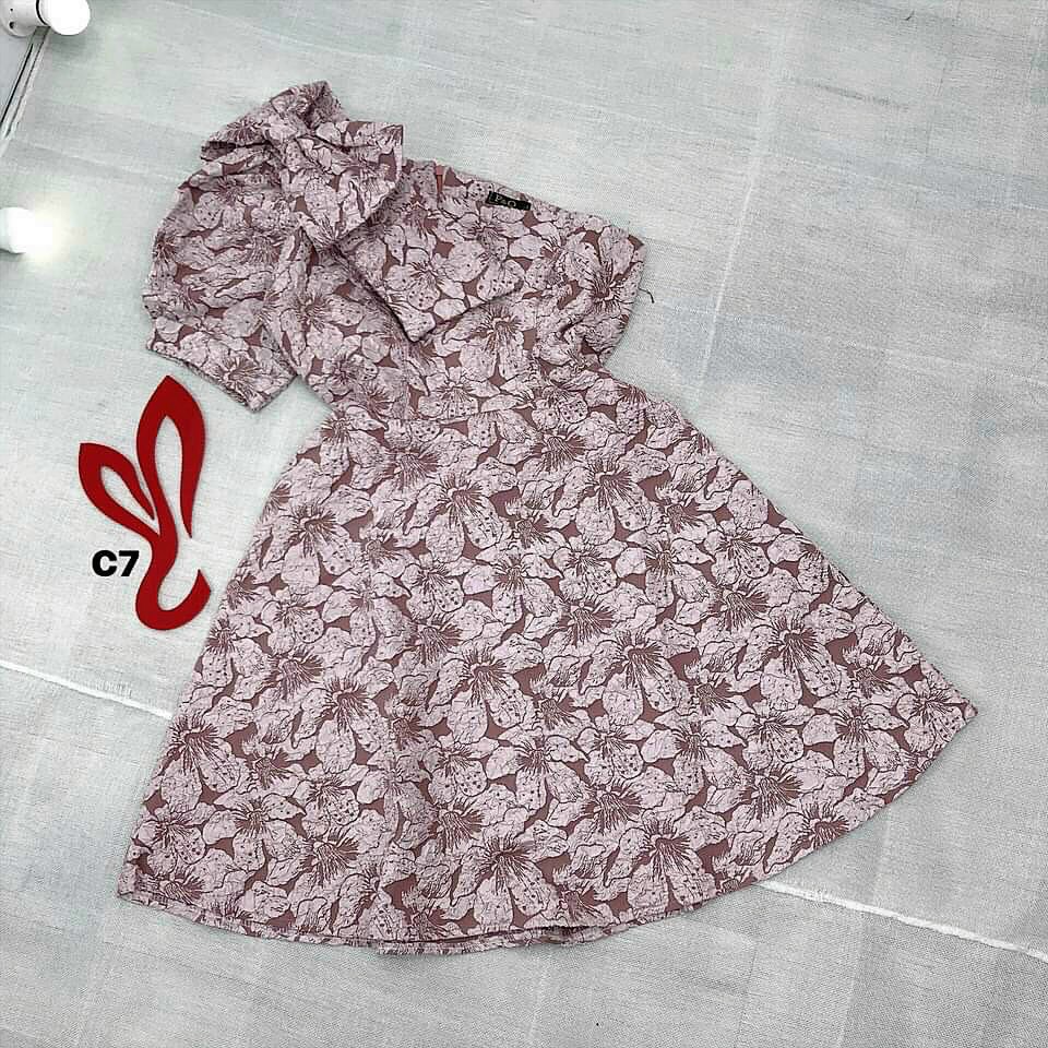 [GA02] Đầm Lệch Vai Vải Gấm Dự Tiệc, Họa Tiết Dập Nổi, 2 Màu Đen, Trắng, Hồng, Xanh - HÌNH THẬT | BigBuy360 - bigbuy360.vn