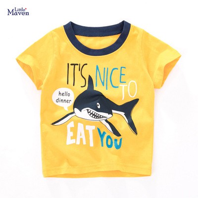 Áo thun cộc tay bé trai chính hãng LITTLE MAVEN - mẫu ATE046 ÁO MÀU VÀNG IN HÌNH CÁ HELLO DINNER