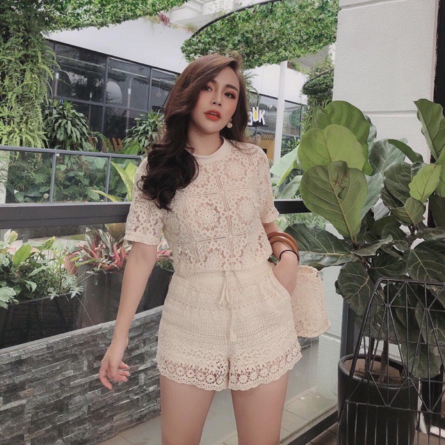 SÉT ÁO PHỐI QUẦN REN ĐI BIỂN