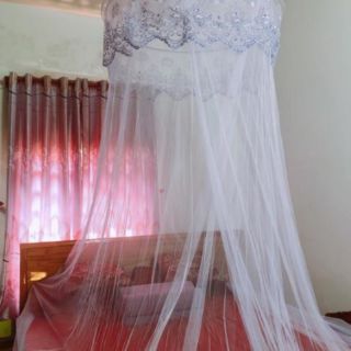 Mùng cung đình loại to nhất