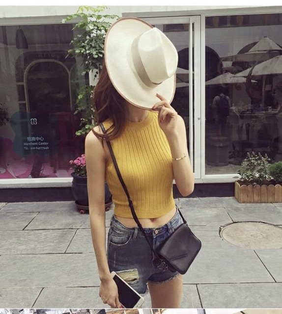 Áo len 3 lỗ croptop (mã 3MAU)