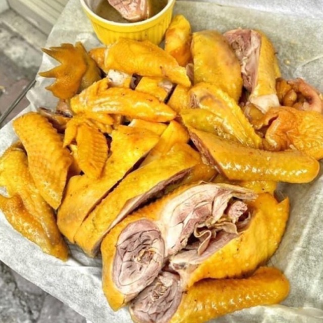 GÀ RI Ủ MUỐI NGUYÊN CON