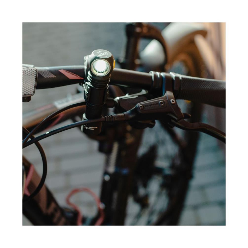 Đèn gù đa năng cao cấp ARMYTEK WIZARD C2 PRO sáng trắng 6500K 2500lm xa 131m sạc nam châm pin sạc 18650 Đèn & Đèn pin