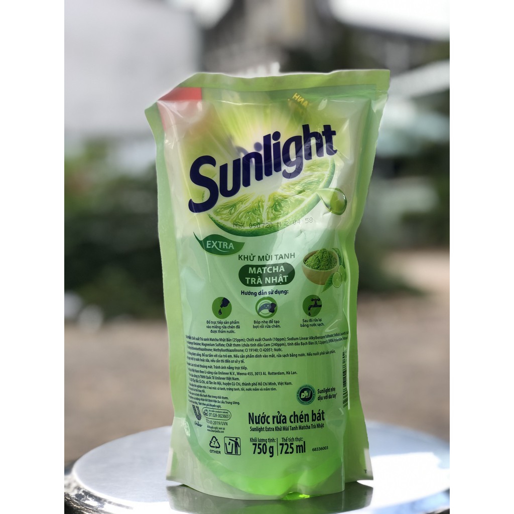 Nước rửa chén nhãn hiệu Sunlight Trà xanh/ Chanh túi 750ml (giao màu ngẫu nhiên) HOT