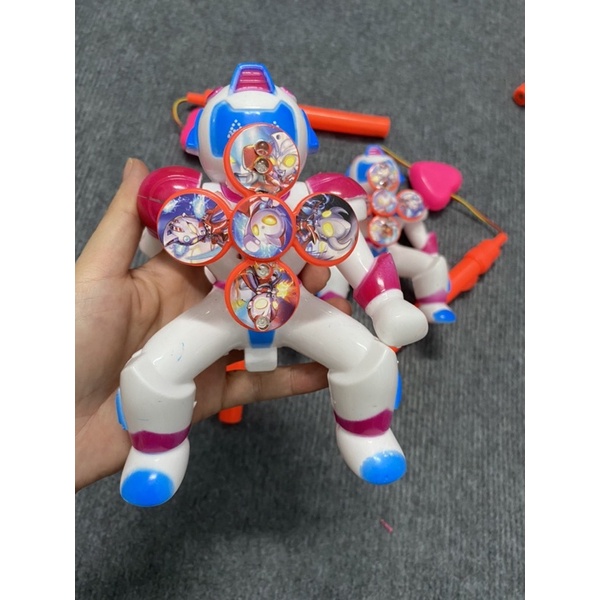 Lồng đèn trung thu Siêu Nhân Điện Quang có chong chóng in hình nhân vật hoạt hình