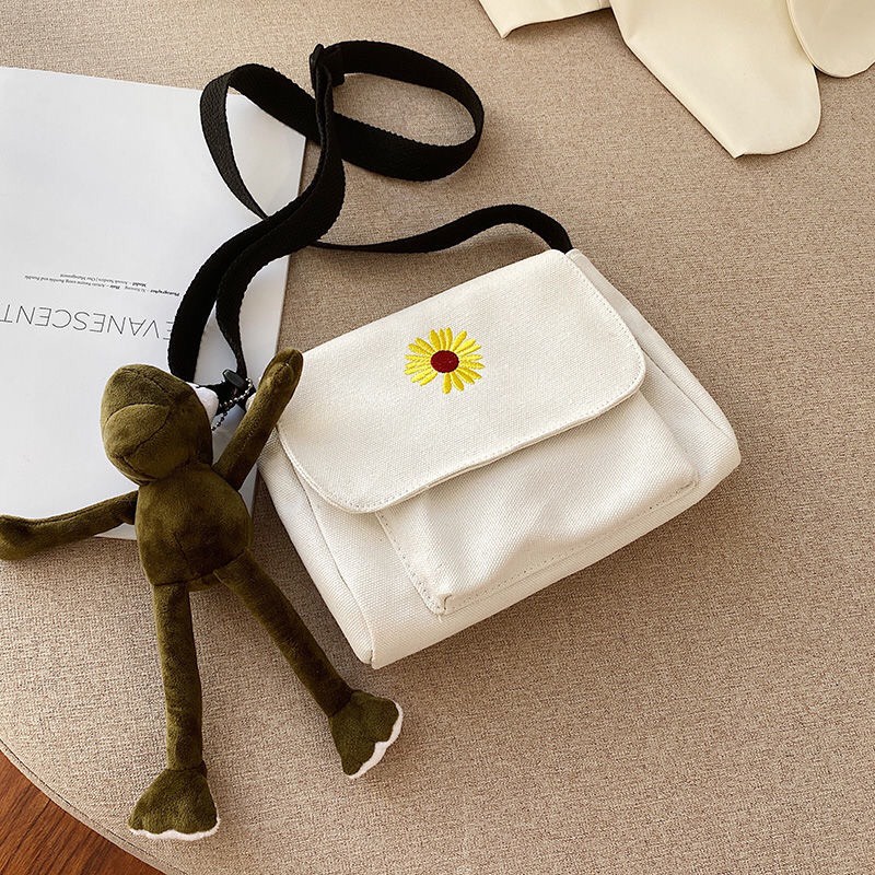 RX005 - Túi canvas thêu bông cúc,  túi vải xinh hàng sẵn giá hạt dẻ