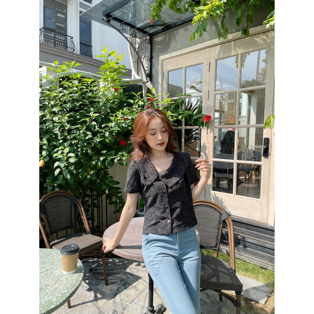 YU CHERRY | Áo nữ Tweed Pin Top YA392