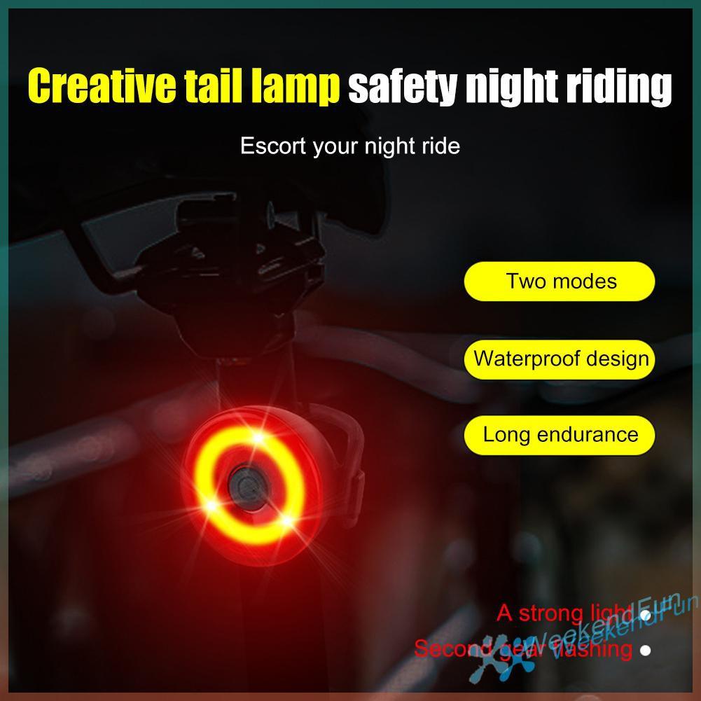Đèn Led Gắn Đuôi Xe Đạp Dùng Pin 2 Cr2032