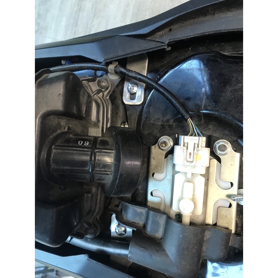 Cặp Pat chống rung winner, bát chống dung nhựa thân Winner X moto tấn phát