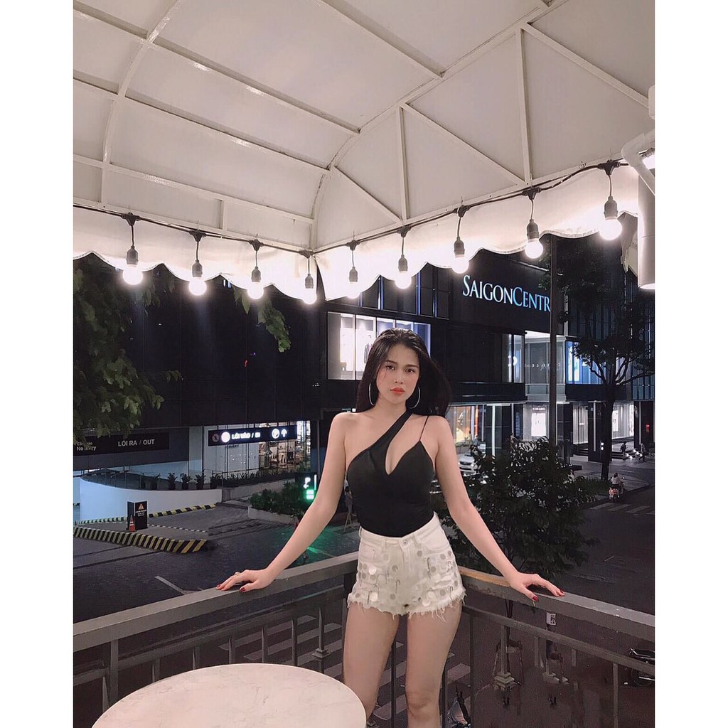 Áo thun nữ gợi cảm