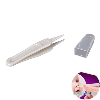 Dụng cụ vệ sinh tai bằng nhựa cho bé