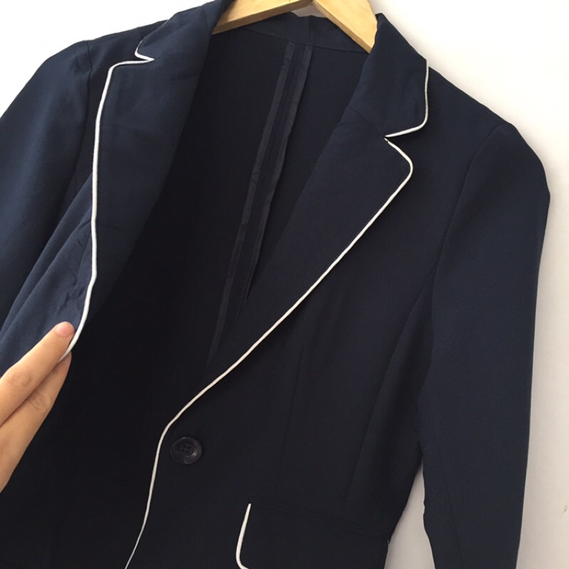Siêu phẩm blazer Della Nhật mới cen
