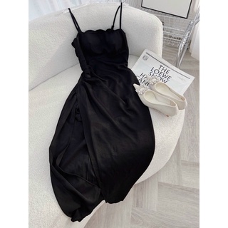 Đầm midi đen dây chéo cổ xẻ đùi