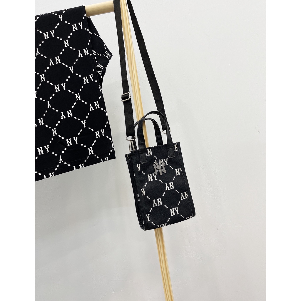 Túi mini bag MLB hoạ tiết monogram dành cho cả nam và nữ phong cách Hàn Quốc - Hùng Nón Hiệu