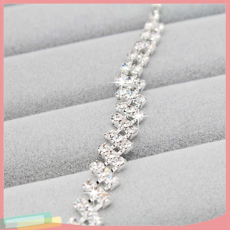 Bộ Vòng cổ + Đôi Khuyên Tai Đính Đá Lấp Lánh Sang Trọng