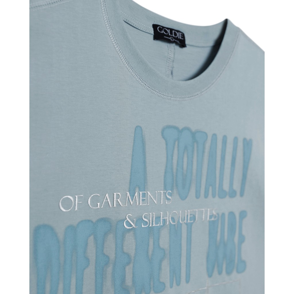 [Mã INCU50 giảm 50K đơn 250K] Áo thun 'GOLDIE VIBE' 100% cotton 2 chiều màu xanh bạc hà | BigBuy360 - bigbuy360.vn