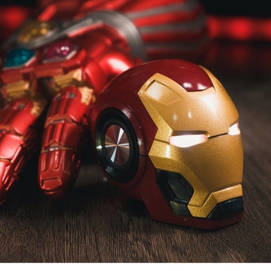 Loa bluetooth mini mô hình Iron man cao cấp, ,nghe đài FM, hiển thị đèn led mắt siêu đẹp thích hợp decor_monas1031