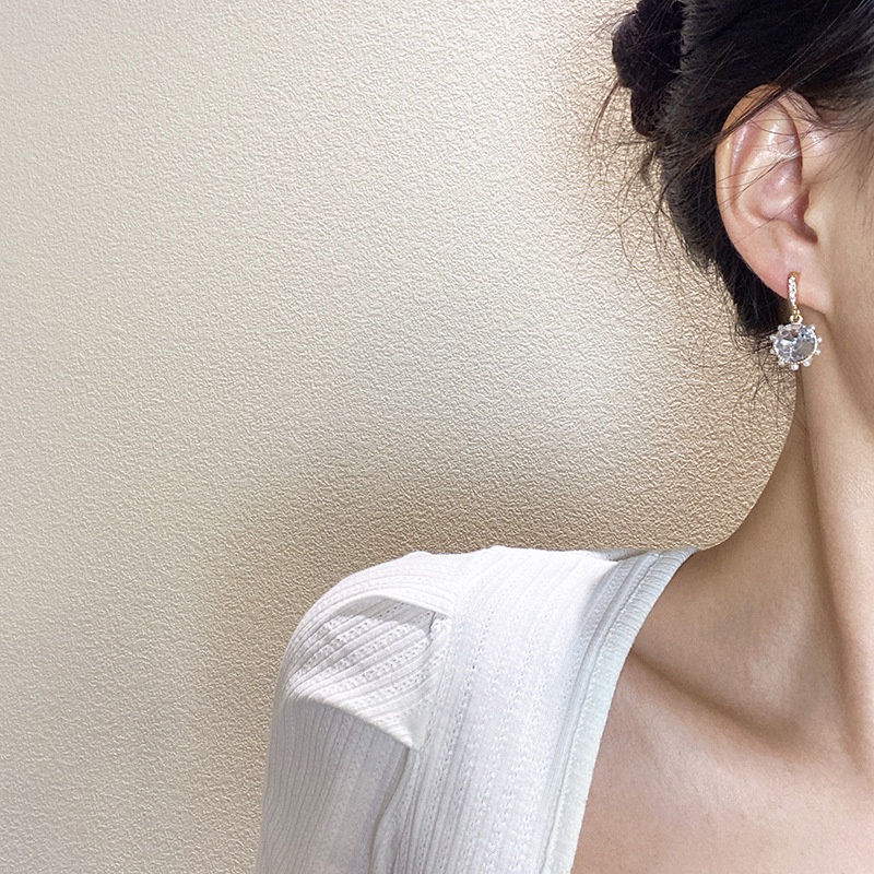 Khuyên Tai Hình Học Cao Cấp Phong Cách Hàn Quốc 2022 Đính Đá Zircon Sang Trọng