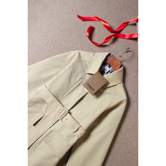 Áo khoác mangto nữ dáng dai ôm cổ sơ mi thương hiệu Burberry BBR cao cấp