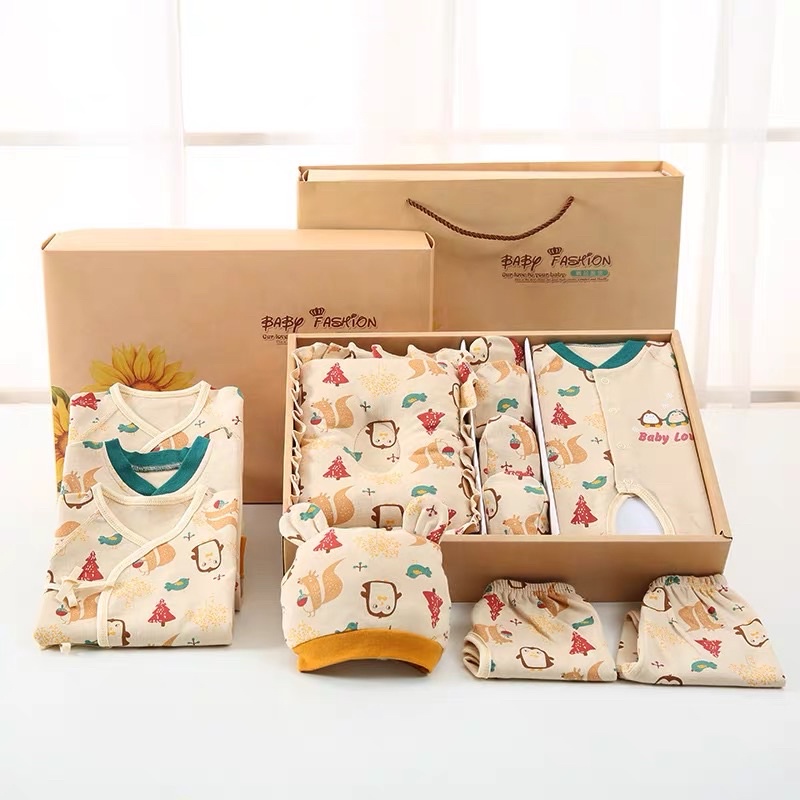 Set quà tặng cotton organic cao cấp cho bé sơ sinh đầy tháng kèm hộp đựng túi xách 24 chi tiết