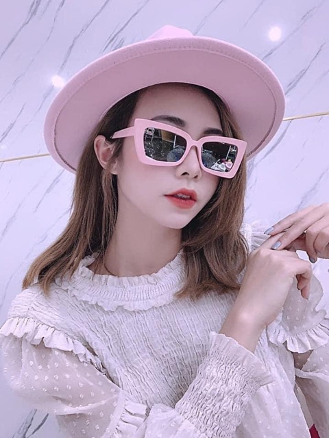Kính mắt vuông Hot Trend đủ 4 màu trắng, đen, be, hồng | BigBuy360 - bigbuy360.vn