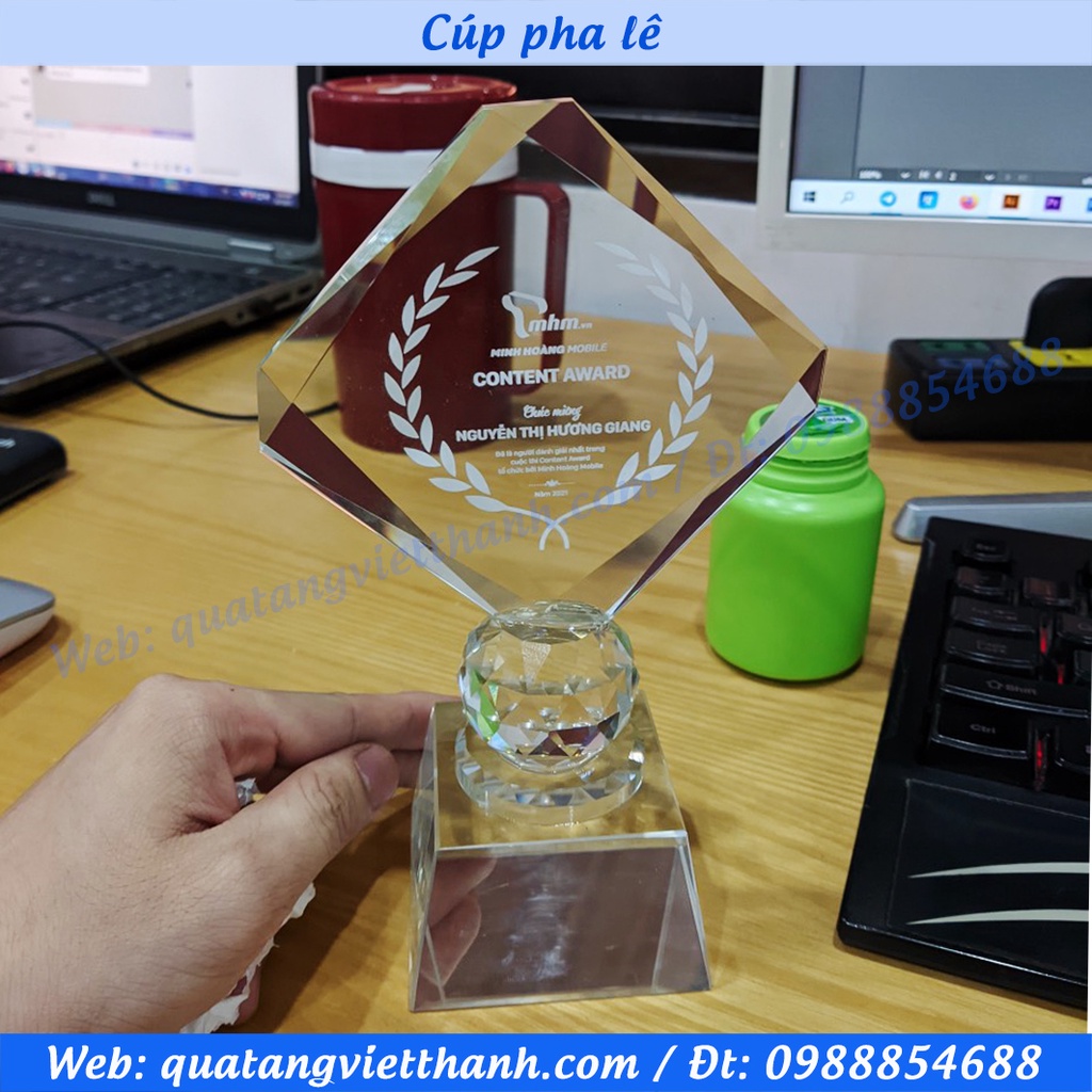 Cúp pha lê