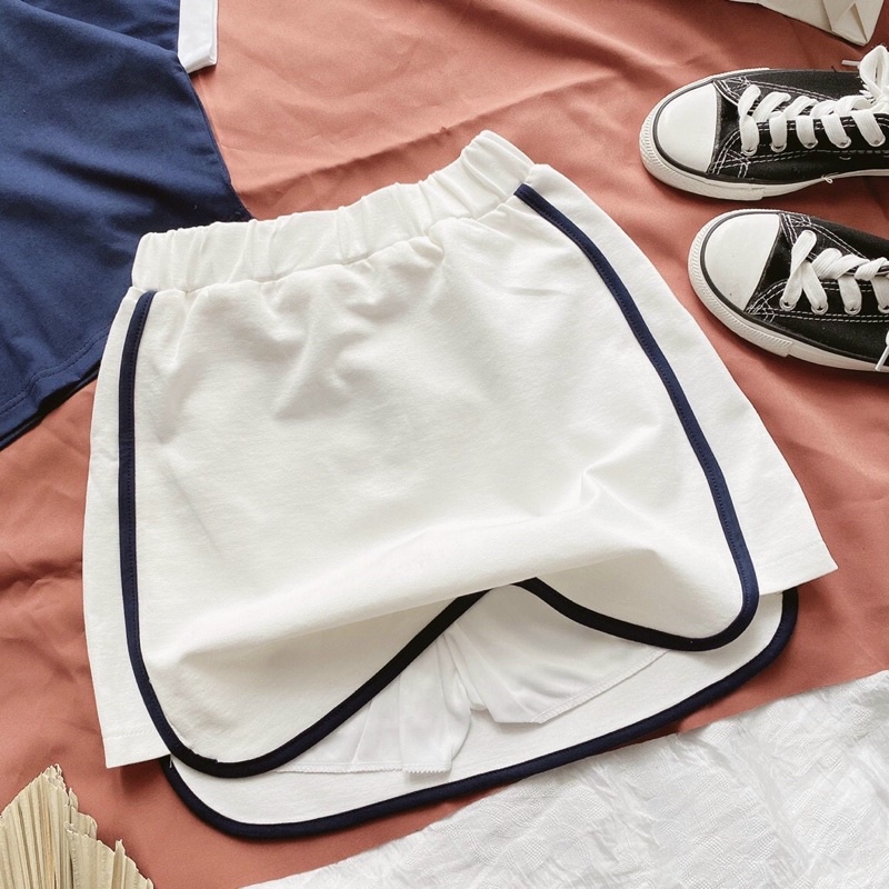️🎈️Set đồ tập tennis:  croptop xanh đen kèm chân váy trắng