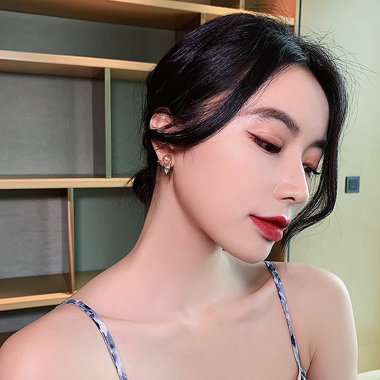 Bông Tai Hình Đuôi Cá Đính Đá Xinh Xắn Hàn Quốc Mainia Shop