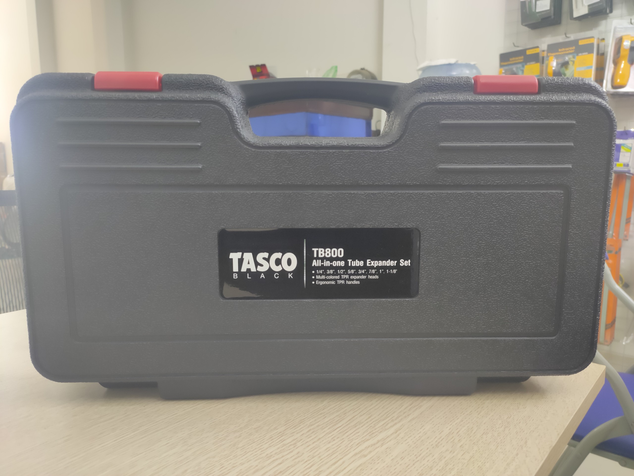 Bộ nong ống đồng Tasco Black TB800