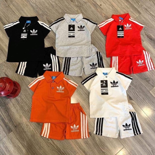 Bộ thể thao adidas cho bé