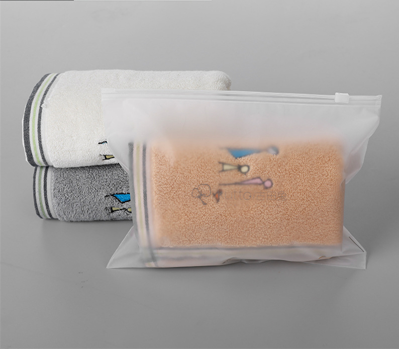 Khăn Tắm Chất Liệu Cotton Mềm Mại Thấm Hút Tốt