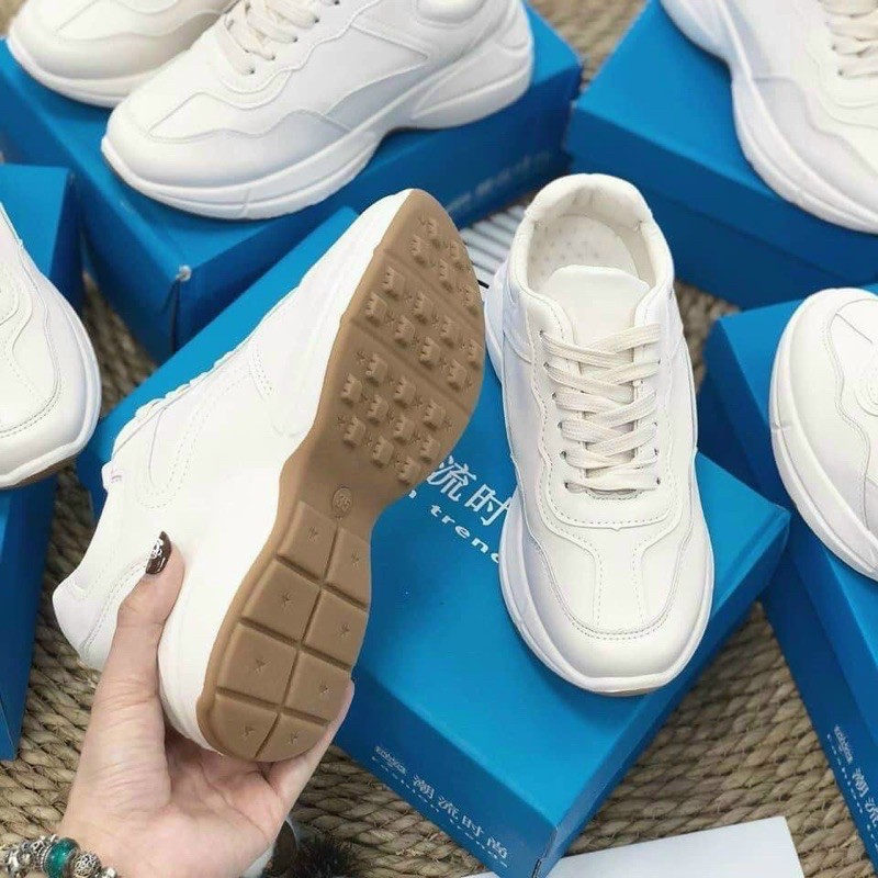 Sneaker thể thao độn đế nâng chiều cao 5cm màu kem tôn da sạch sang phối set gì cũng xinh