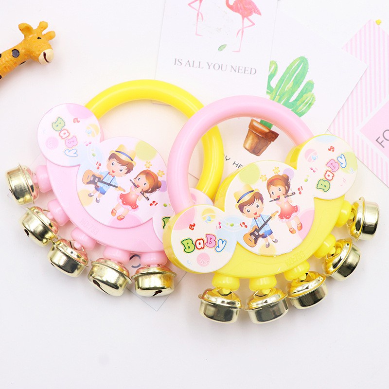 Đồ chơi xúc xắc gắn chuông phát tiếng kêu vui nhộn kích thích phát triển vận động và giác quan của bé