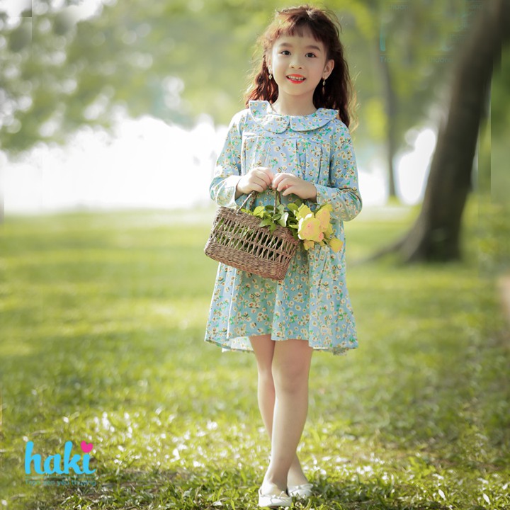 Váy bé gái dài tay cổ sen xếp li HK487-HAKI (In hoa)