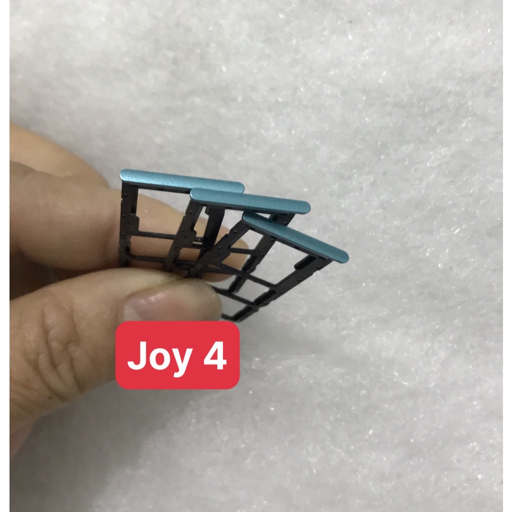 Khay sim Vsmart Joy 4