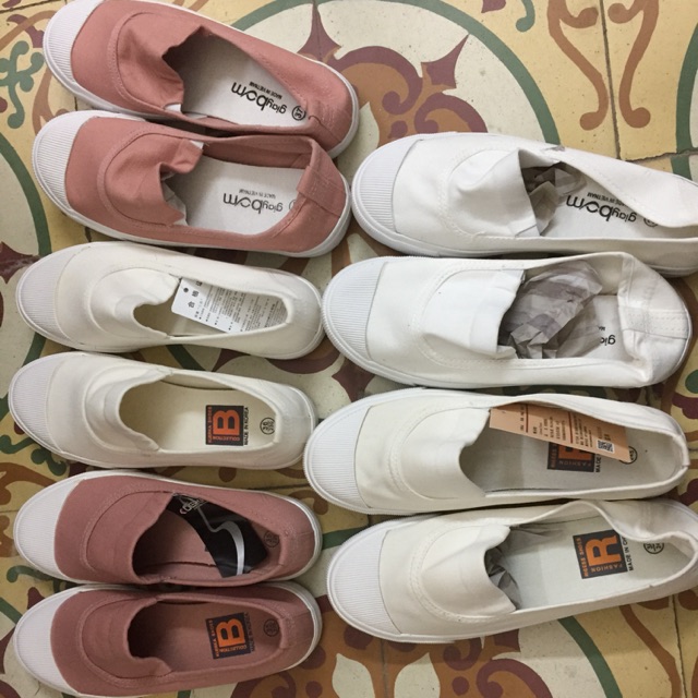 Giày slip on