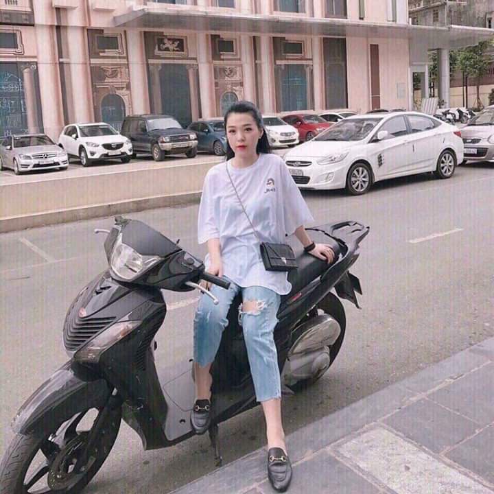 Giày sục tag khóa da lì mũi vuông đế 3 phân guc chì mãi không hết hot max chảnh