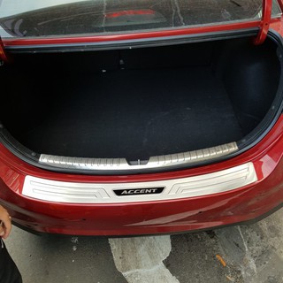 Ốp chống trầy cốp Hyundai Accent 2018-2020 - Mẫu INOX