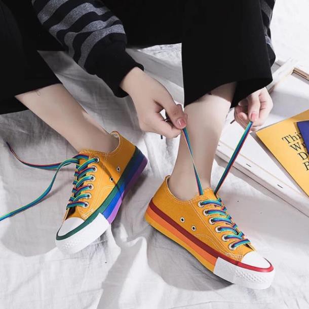 Giày cao cổ ,thấp cổ cầu vồng