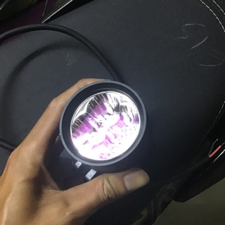Đèn L4X chip Cree bản nâng cấp mặt kiếng phân cực ánh tím