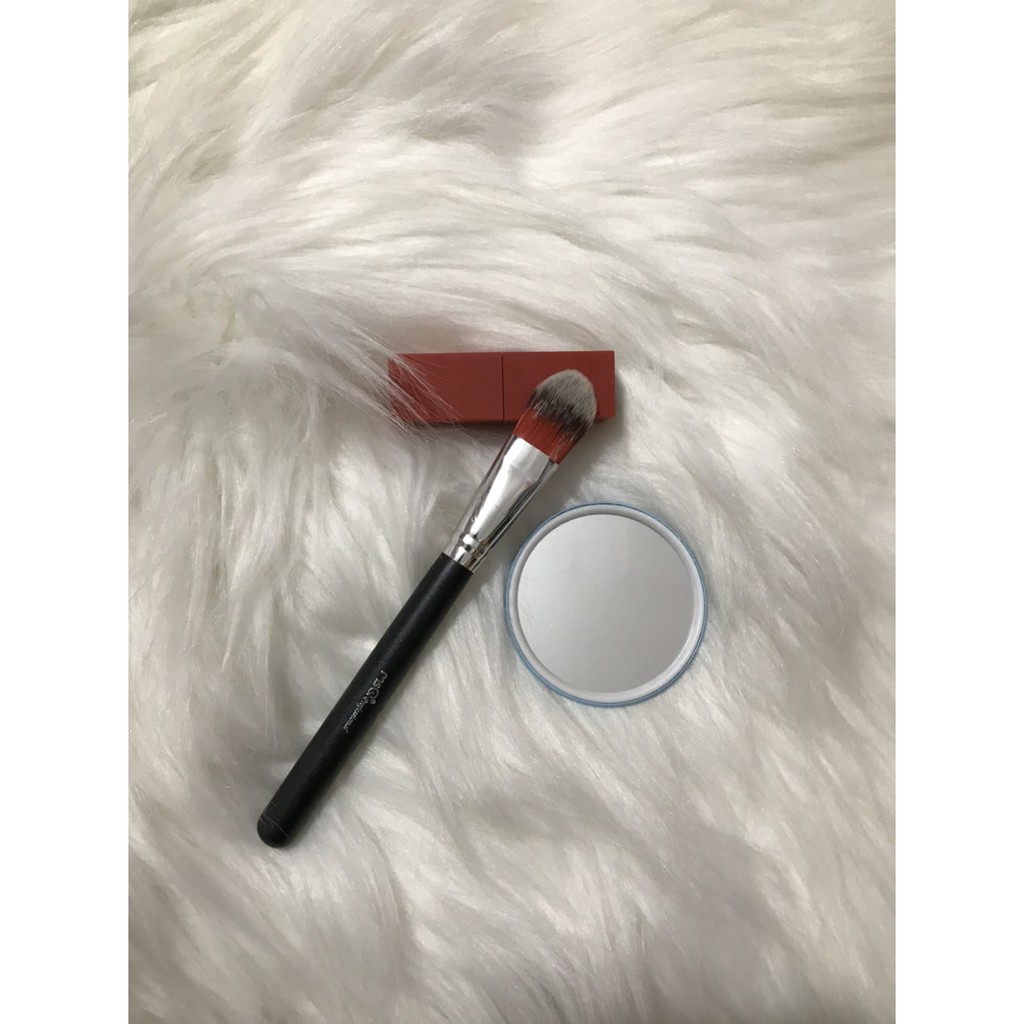 Tổng Hợp Nhiều Mẫu Cọ Nền Dẹt (Smashbox/MSQ/Etude House/